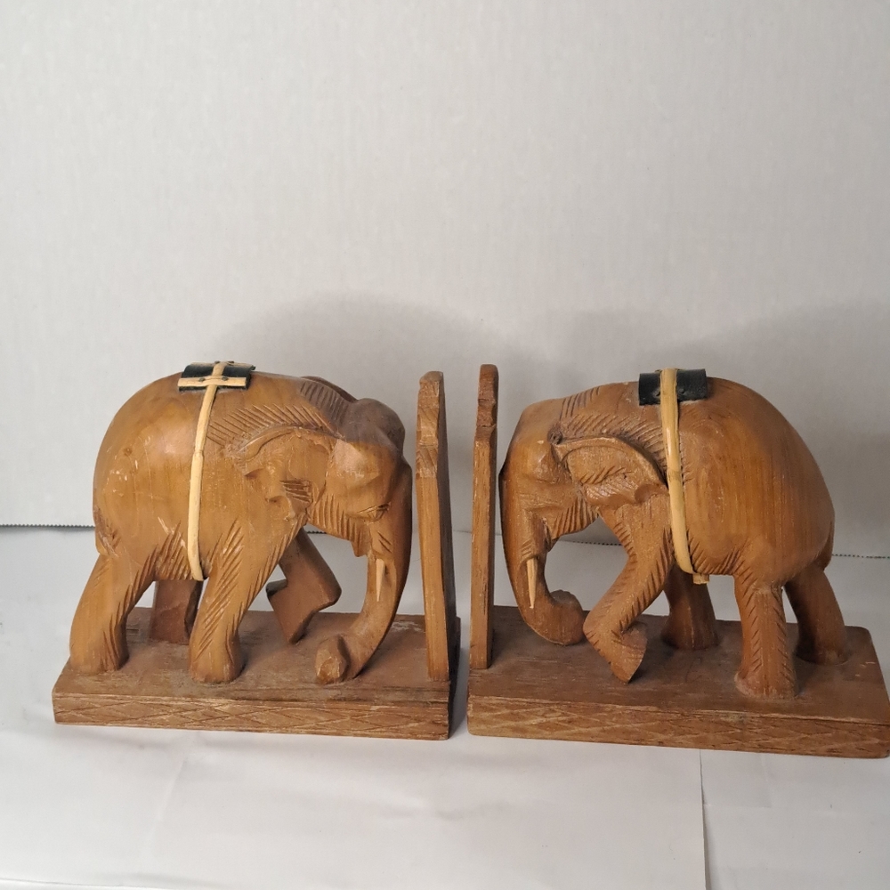 Vintage Hand Carved Teak Wood Elephant Bookends Imported.